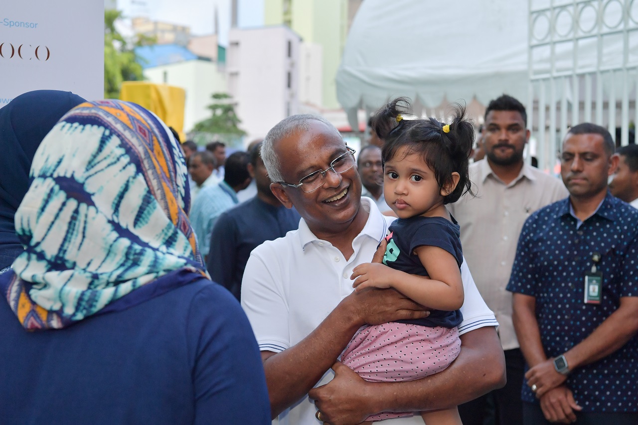 ކުޑަކުދިންނަށް ރައްކާތެރިކަން ކަށަވަރުކޮށްދޭންޖެހޭ ކަމަށް ރައީސް ޞާލިޙް ވިދާޅުވެއްޖެ