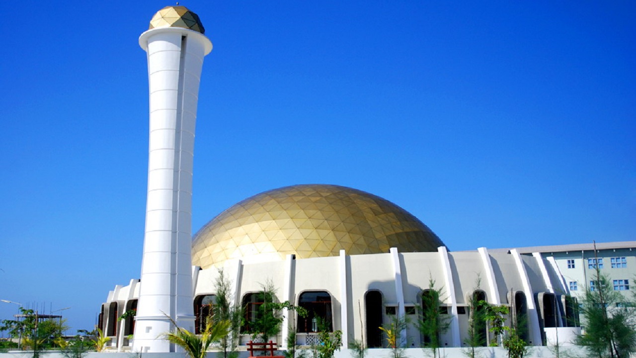 މިރޭ ފަތިސް ނަމާދުން ފެށިގެން މިސްކިތްތަކުގައި ގައިދުރުކަމާއެކު ޖަމާއަތުގައި ނަމާދު ކުރެވޭނެ