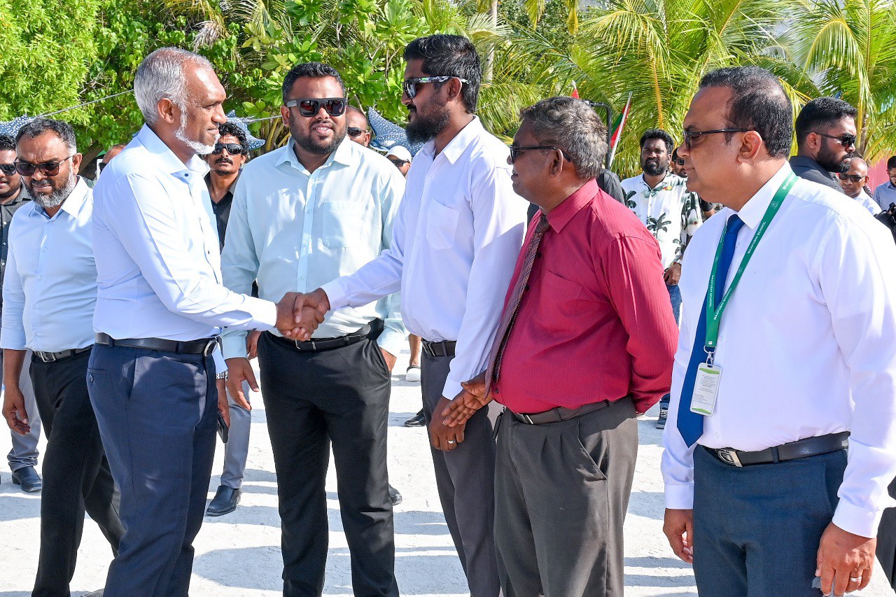 ތިން އަތޮޅަކާއި މާލެއަތޮޅު ދެރަށަކަށް ރައީސް ކުރެއްވި ދަތުރުފުޅު ނިންމަވާލައްވައި މާލެ ވަޑައިގެންފި