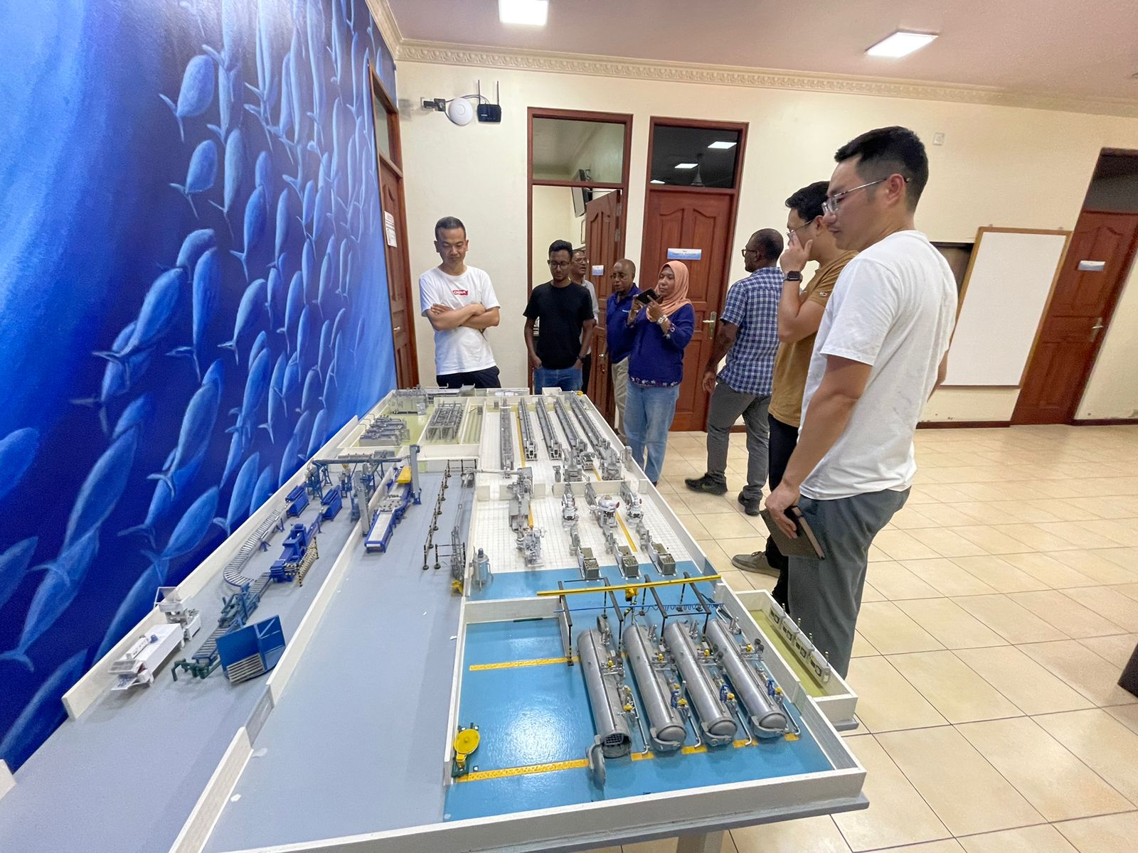 ފެލިވަރުގައި އަޅާ 100 ޓަނުގެ ކޭނަރީގެ ޑިޒައިން މަސައްކަތް ފަށައިފި