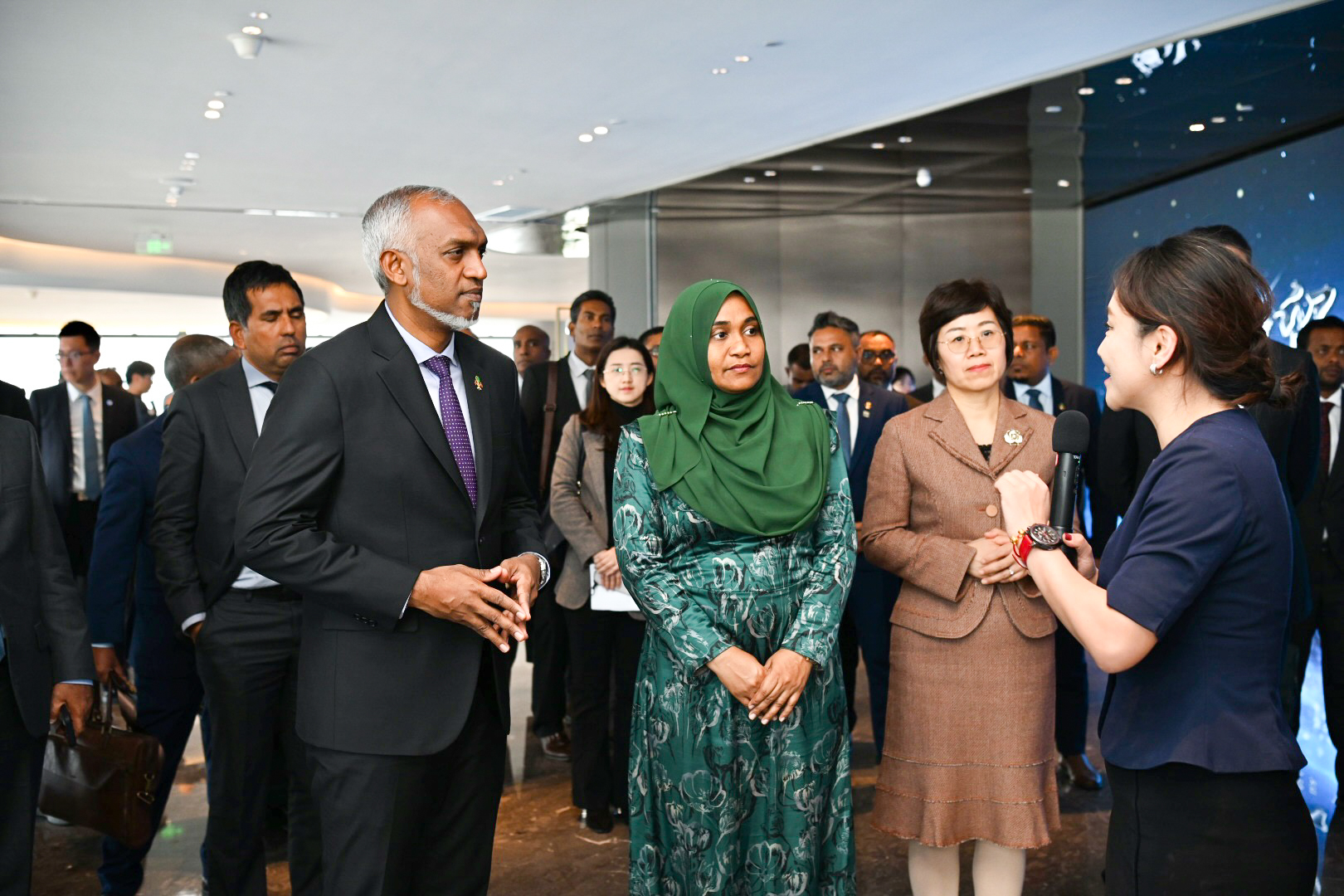 ރައީސްގެ ދެކަނބަލުން ޗައިނާގެ ފޫޖިއާން ޕްރޮވިންސްގެ ޝިއަމެން ފްރީޓްރޭޑް ޒޯނަށް ޒިޔާރަތްކުރައްވައިފި