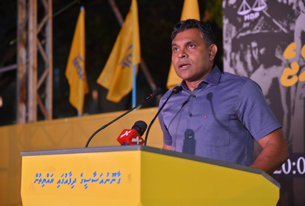 ހެޔޮ ވެރިކަމެއް ކުރަން ބޭނުންވާނަމަ ކަންކަން ފޮރުވުމުގެ ބަދަލުގައި ހާމަކުރުމަށް އިސްކަން ދޭންޖެހޭ: ފައިސަލް