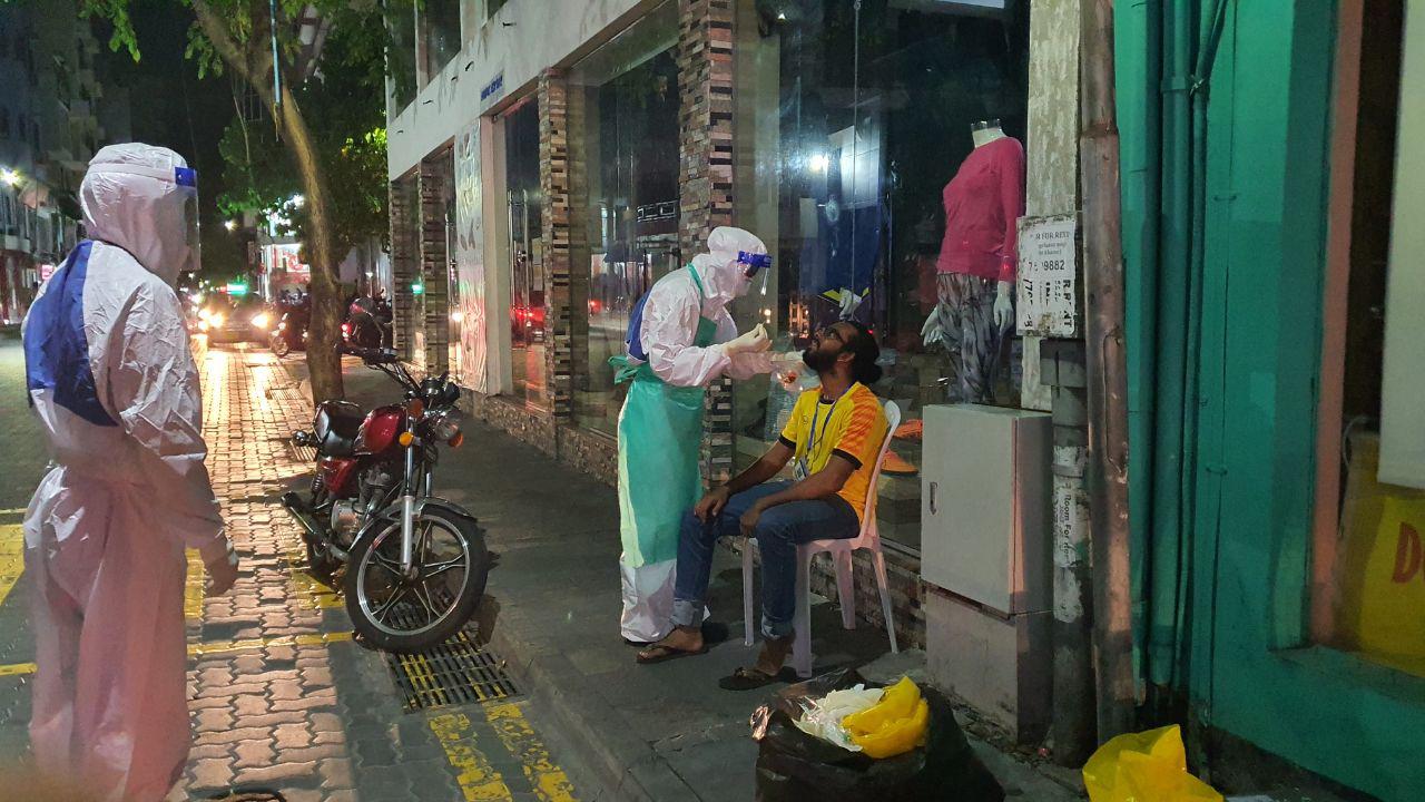 ކޯވިޑް ސާމްޕަލްތަކުގެ ބޮޑު ބެކް ލޮގެއް؛ ޒިންމާ އުފުލާނީ ކާކު؟