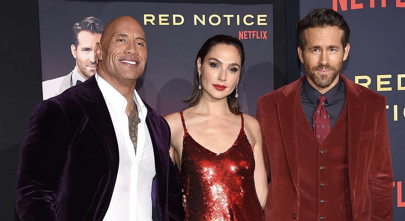 ނެޓްފްލިކްސްގެ ތާރީހުގައި އެންމެ ގިނައިން ބެލި ފިލްމަކަށް ރެޑް ނޯޓިސް