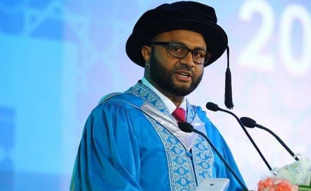 މެލޭޝިޔާގެ އިސްލާމިކް ޔުނިވަރސިޓީގެ އެލަމްނައި ލީޑަރޝިޕް އެވޯޑް ޑރ. ޝަހީމަށް