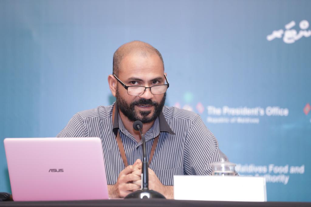 ކޮވިޑް-19؛ ފުރަބަންދަށްފަހު "ނިއު ނޯމަލް" ގައި ތިން މަހެއްހާ ދުވަހު އުޅެންޖެހިދާނެ- ޑރ. އަފްޒަލް