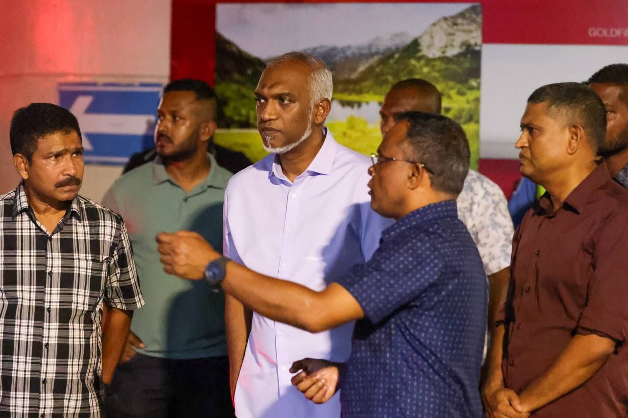 މާލޭގައި އަލިފާނުގެ ހާދިސާ ހިނިގި ސަރަހައްދަށް ރައީސް ވަޑައިގެން ހާލަތު ބައްލަވައިފި