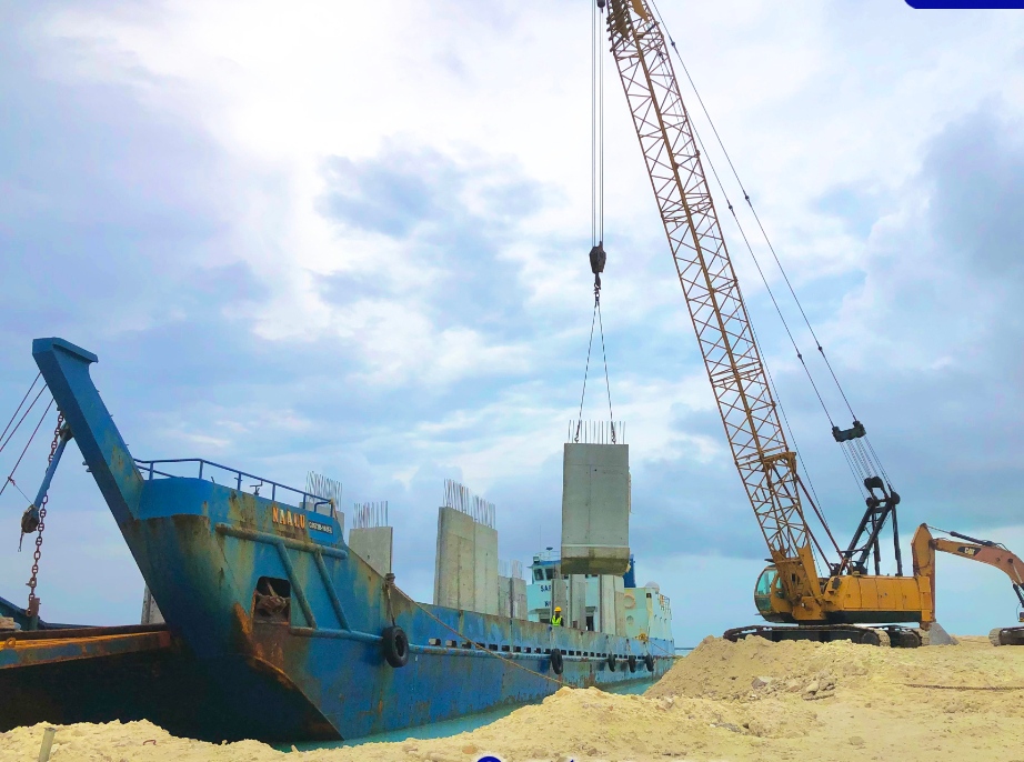 ބިލެއްފަހި އެއްގަމުތޮށިލުމަށް ބޭނުންވާ ބޮޑުހިލައިގެ ދެވަނަ ޝިޕްމަންޓް ރަށަށް