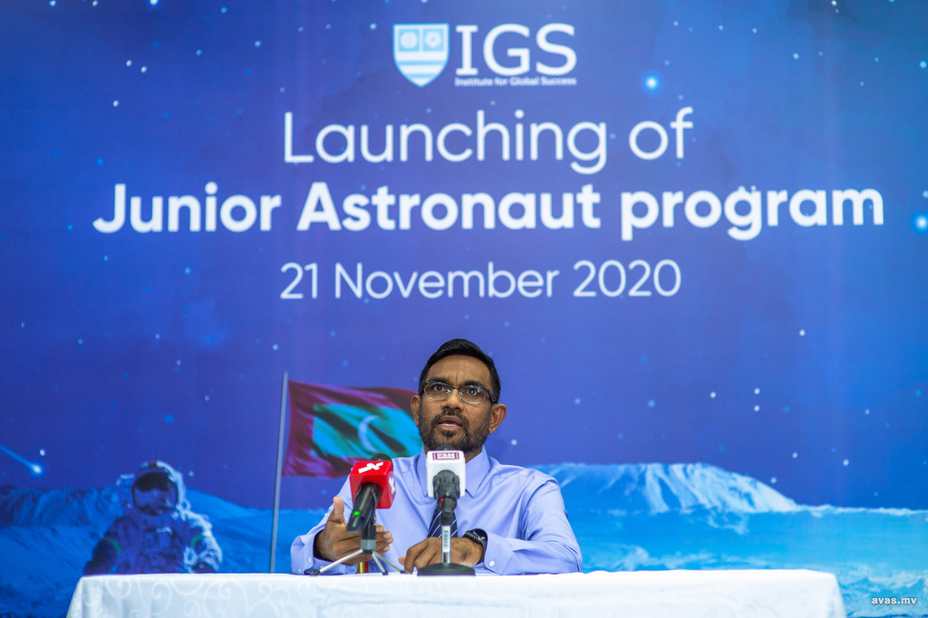 The Chairman of IGS Maldives, Riffath Mohamed launching the Junior Astronaut Program in the Maldives.