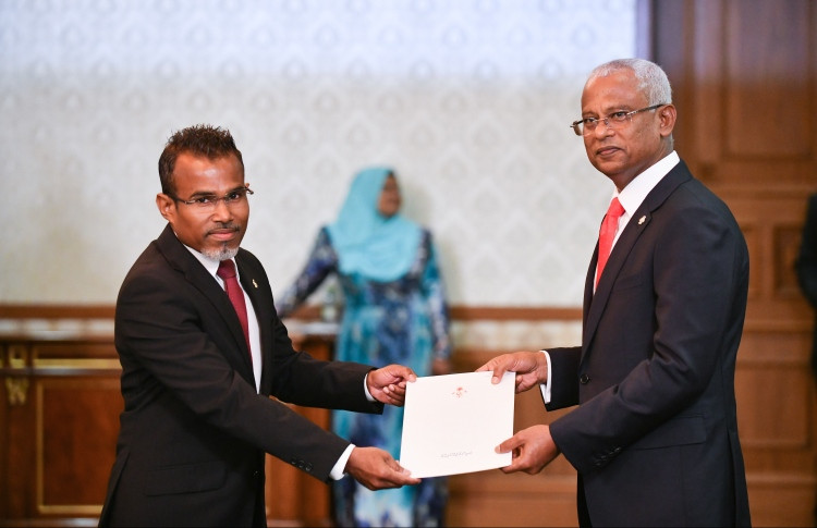 ރައްޔިތުން ފާޑުކިޔަން ފެށުމުން ރިވިއުކުރަން ނިންމިދީބާޖާ މައްސަލަ ހުށައެޅުމަށް ހުއްދަ ދީފި