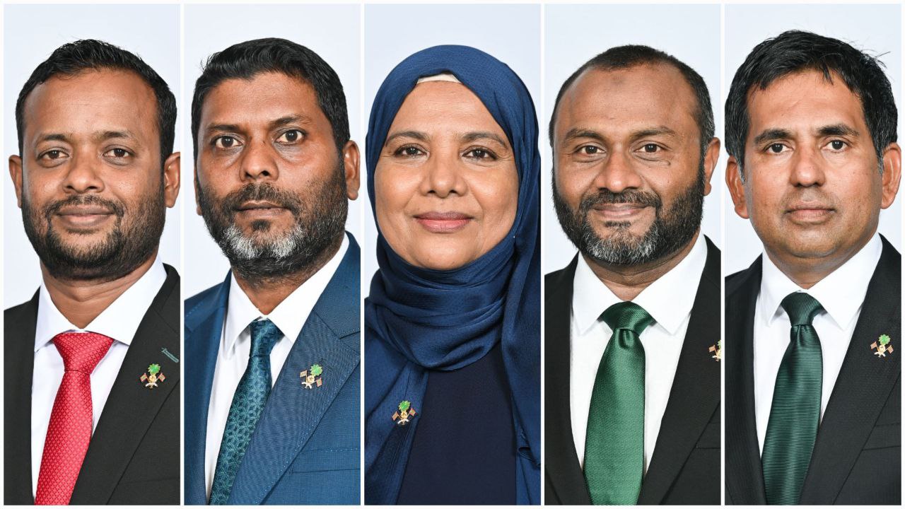 ވަޒީރުންގެ ފުރަތަމަ ޕަބްލިކް ފޯރަމް މިރޭ