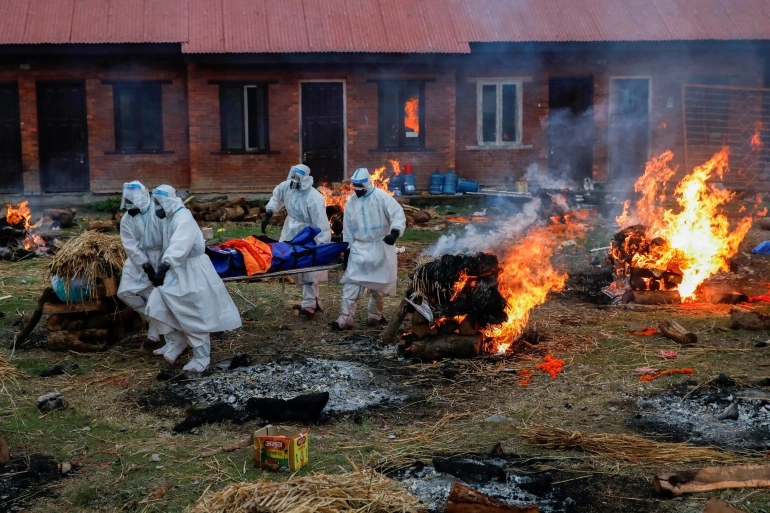 ނޭޕާލުގެ ހޮސްޕިޓަލްތައް ފުރި އޮކްސިޖަނަށް ޖެހިއްޖެ