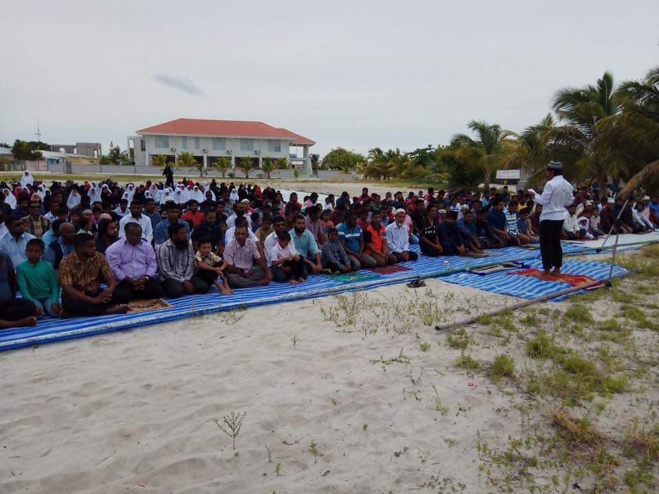 ފިޠުރު ޢީދު ދުވަހަކީ އާދީއްތަ ދުވަސް