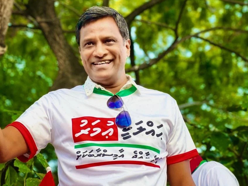 އަންނަ ރިޔާސީ އިންތިޚާބުގައި ހުރިހާ ސިޔާސީ ޕާޓީތައް އެއްސަންދޯކެއްގައި ކަފުން ކުރެވޭނެ: ޢުމަރު