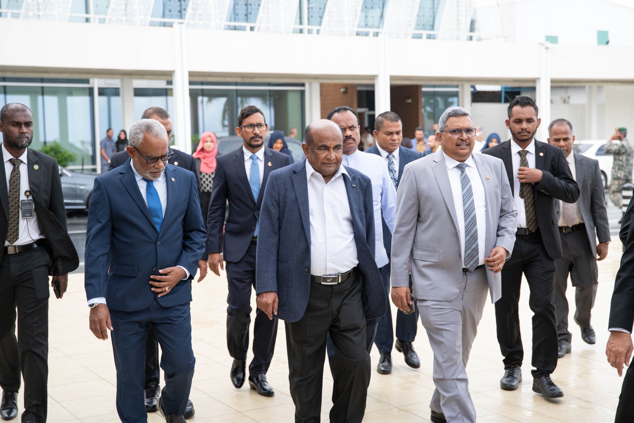 ލަންކާގެ ޤާނޫނު ހަދާ މަޖިލީހުގެ ރައީސް ފުރާވަޑައިގެންްފި