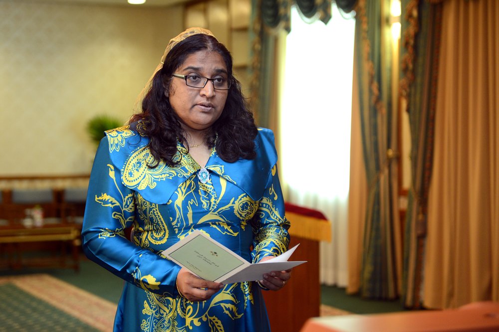 އަންހެންކުދިން ޚިތާނުކުރުމަކީ ޖިނާއީ ކުށަކަށް ހަދަންޖެހޭ: އާޒިމާ