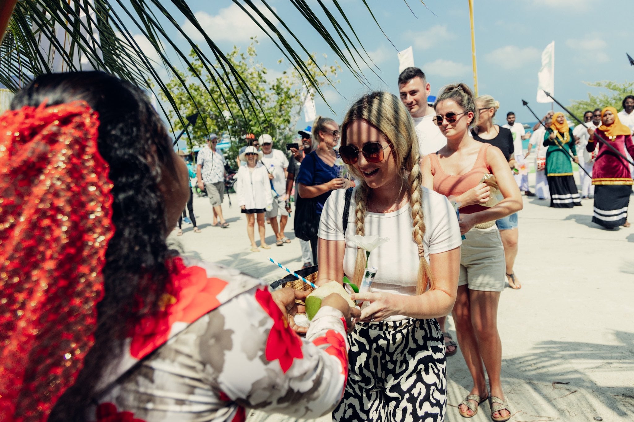 ތަފާސްހިސާބު: ދުވާލެއްގެ މައްޗަށް 6499 ފަތުރުވެރިން ރާއްޖެއަށް ޒިޔާރަތްކުރޭ