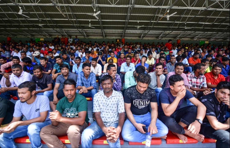 ބިދޭސީން ގެނައުމަށް ސައްހަނޫން ލިޔުންތައް ހުށަހަޅާ މައްސަލައިގައި ފިޔަވަޅު އަޅަނީ