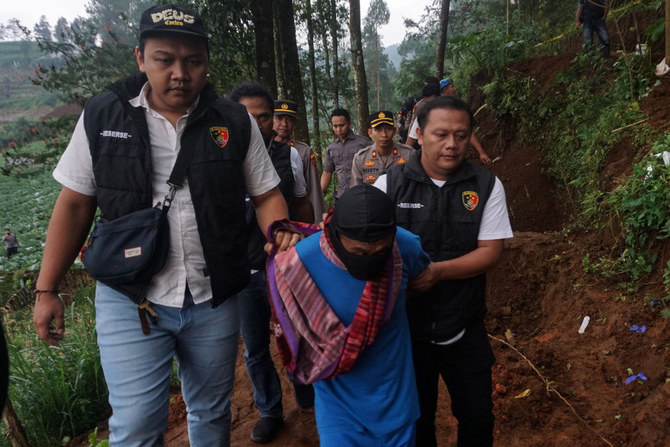 ފޭކު ސިހުރުވެރިއެއްގެ މަޅީގައިޖެހި މާލީގޮތުން ގެއްލުން ލިބުމުގެ ޝަކުވާ