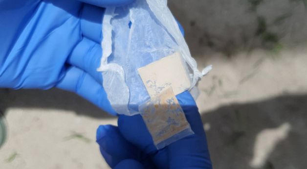 މަސްތުވާތަކެތީގެ މައްސަލައެއްގައި އައްޑޫން ހައްޔަރުކުރި މީހާގެ ބަންދަށް 15 ދުވަސް