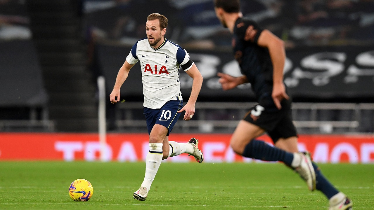 އިނގިރޭސި ޕްރިމިއަރ ލީގު: ގާޑިއޯލާގެ މައްޗަށް މޮރީނިއޯ ކުރިހޯދައިފި