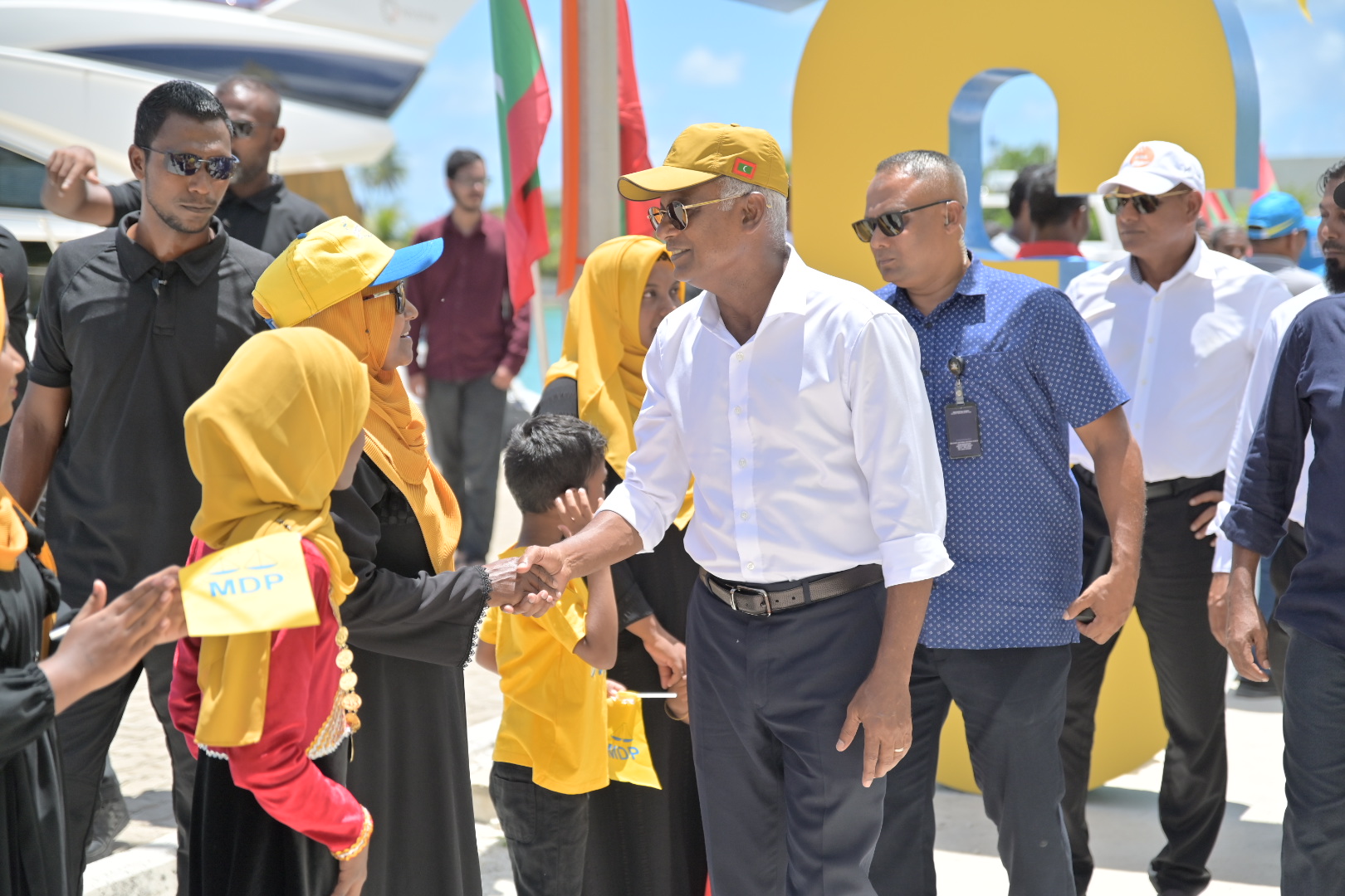 ރައްޔިތުންނަށް ކަމެއް ކޮށްދޭން ބޭނުންވާނެ ބައެއް އިދިކޮޅުގައި ނެތް: ރައީސް