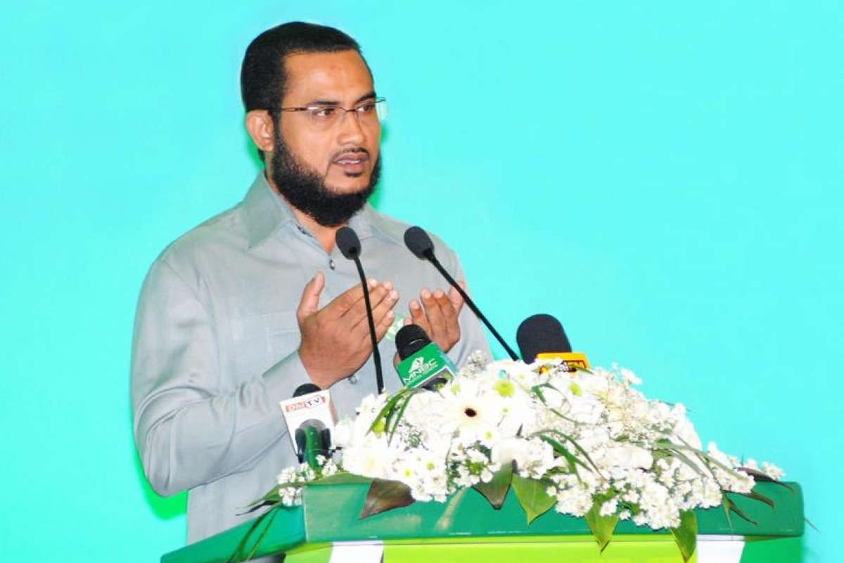 ރައްޔިތުން ނިއްމި ނިޒާމާ ދެކޮޅަށް މަސައްކަތް ކުރުމަކީ ކޮންކަހަލަ ޑިމޮކްރަސީއެއް؟: ޝައިޚް އިލްޔާސް