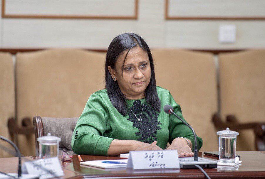 ޒަހާ ޒިންމާ އަދާނުކުރަށްވާކަމަށް ކޮމިޓީން ފާސްކުރުމާއެކު މަގާމުގައި ދެމިހުރުމާމެދު ސުވާލު އުފެދިއްޖެ