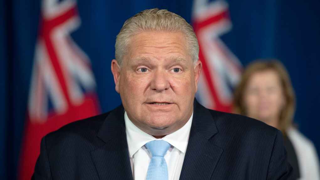 ކެނެޑާގެ ޓޮރޮންޓޯ އަލުން ލޮކްޑައުންއަކަށް