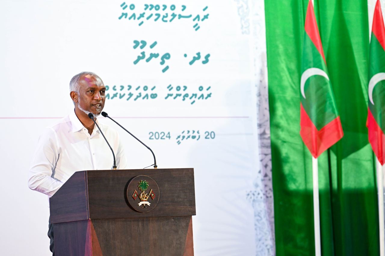 ތިނަދޫ ސިޓީ ޙަޤީޤީ ފުރިހަމަ ސިޓީއަކަށް ހަދައިދޭނަން: ރައީސް