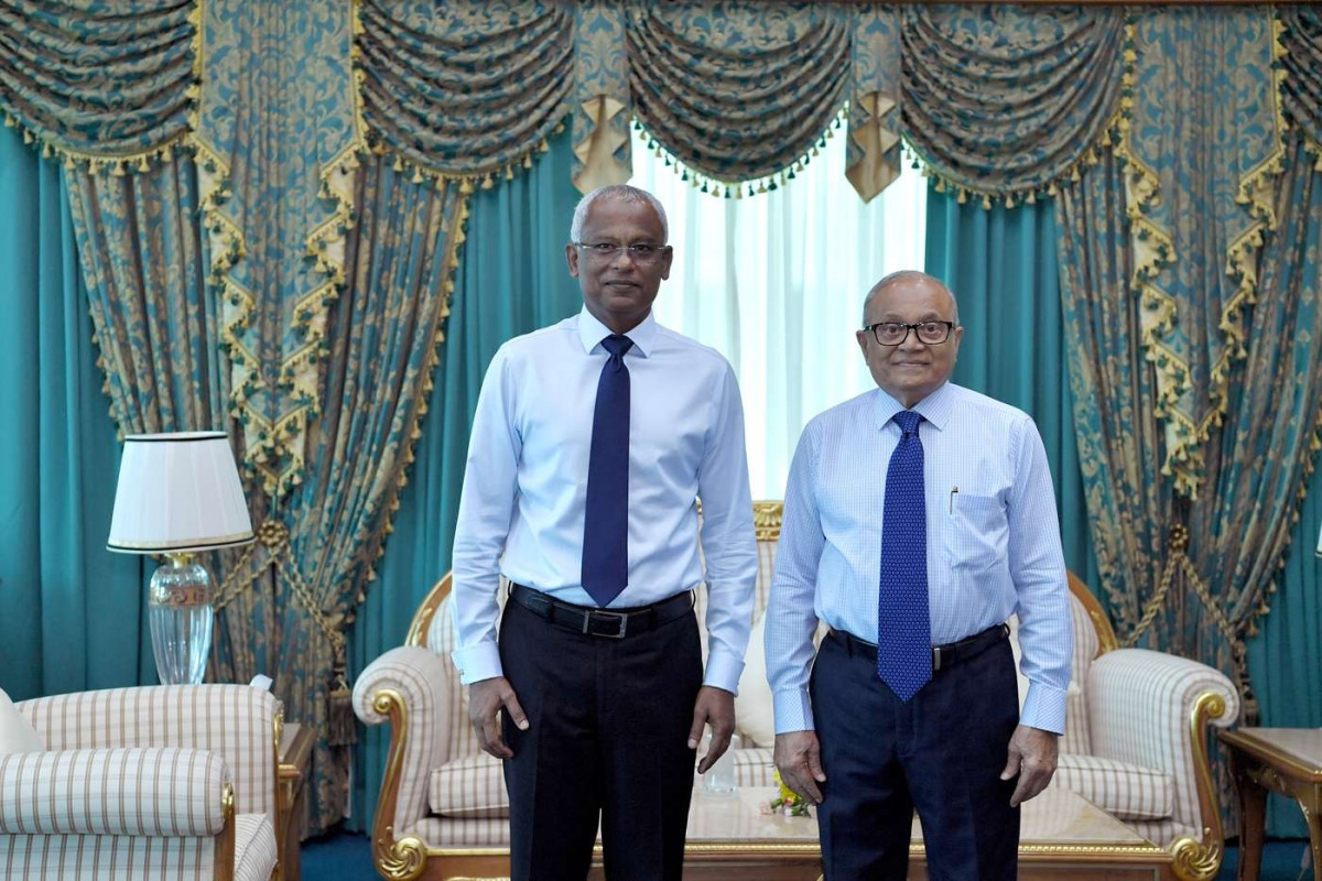 ކޮވިޑް-19: ބޭރުގައި އުޅޭއިރު މާސްކު އެޅުން މަޖުބޫރު ކުރުމަށް އެމްއާރުއެމުން އެދިއްޖެ
