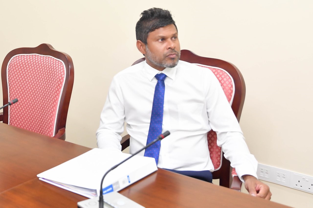 މަސްވެރިންގެ ހައްގުގައި ކުރި މުޒާހަރާ ރޫޅާލި މައްސަލަ މަޖިލީހުން ބޭރުކޮށްލައިފި