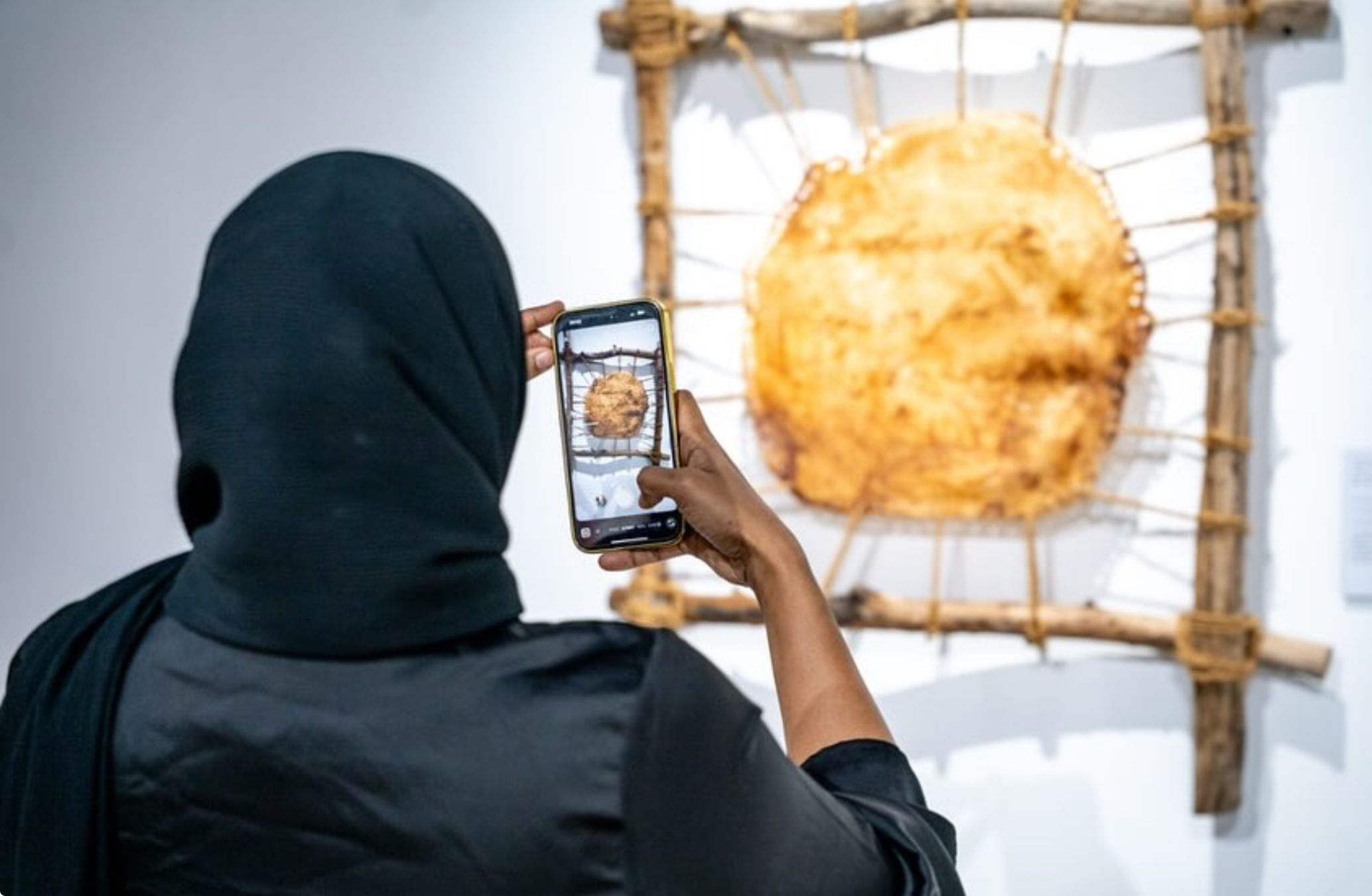 ޗައިނާގައި ބާއްވާ އާޓް އެގްޒިބިޝަނެއްގައި ބައިވެރިވުމުގެ ފުރުސަތު ދިވެހިންނަށް