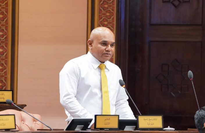 އިޒްރޭލު މީހުން ރާއްޖެއަށް އައުން މަނާކުރުމުގެ ގަރާރު ތަންފީޒުނުކުރާތީ ކަންބޮޑުވުން