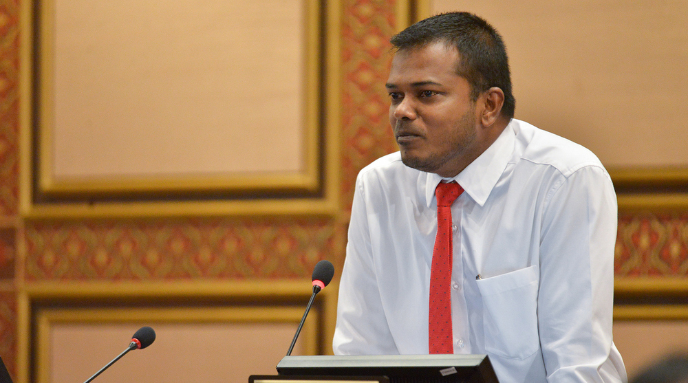 ޢަލީ ނިޒާރުގެ އިންޒާރު؛ ބިދޭސީންގެ ގޭންގް ހަނގުރާމަތައް ފެށިދާނެ