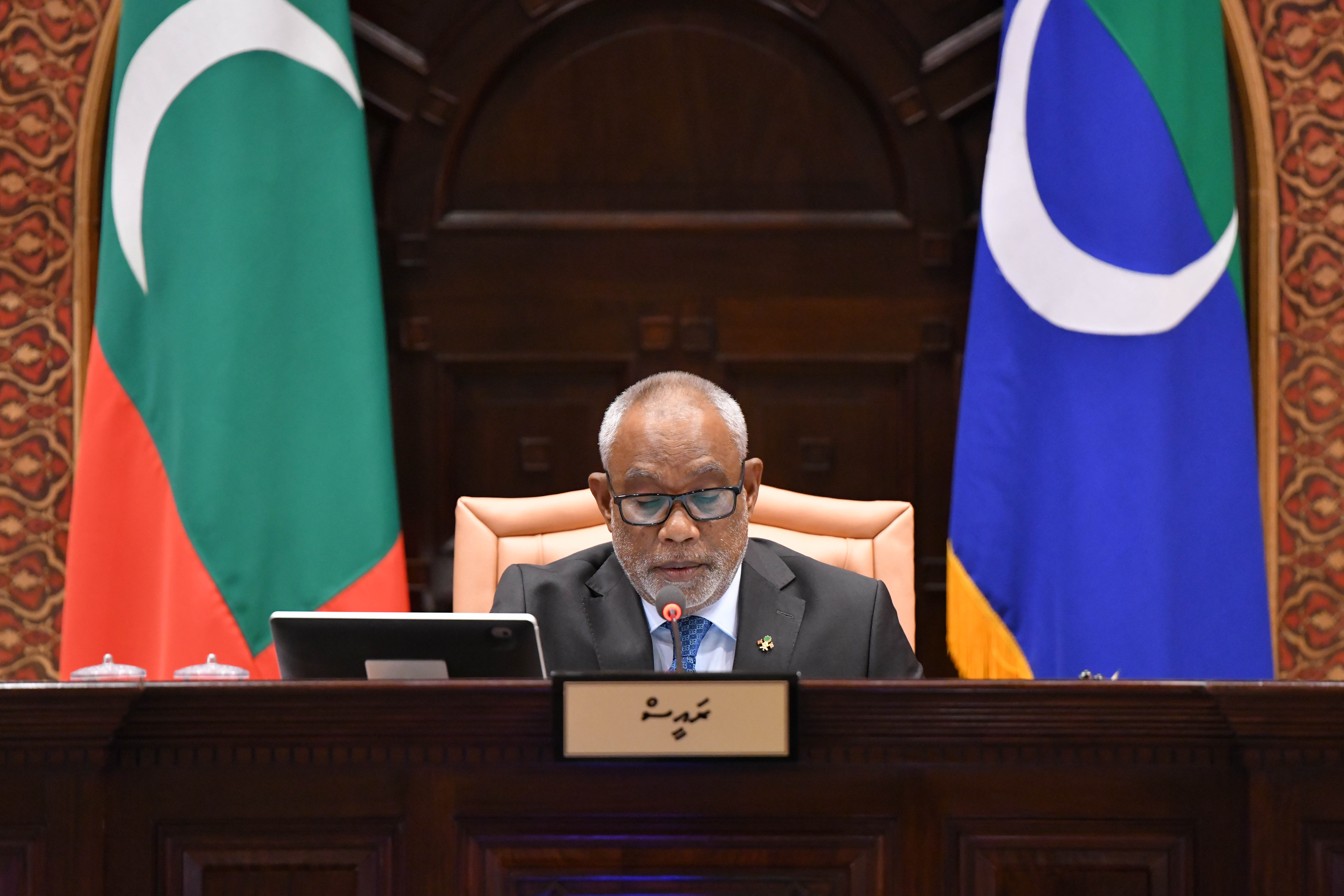 ސަރުކާރުން މި ދައުރުގައި މަޖިލީހަށް 37 ބިލެއް ހުށަހަޅަނީ