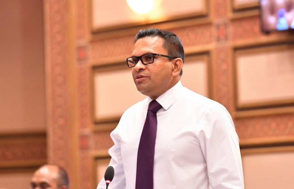 ޢިލްމުވެރިން މީސް މީޑިއާގައި ޖަދަލު ކުރުމަކީ މުޖުތަމަޢުގައި ފިތުނަ އުފެދޭނެ ކަމެއް - ކާނަލް ނާޒިމް