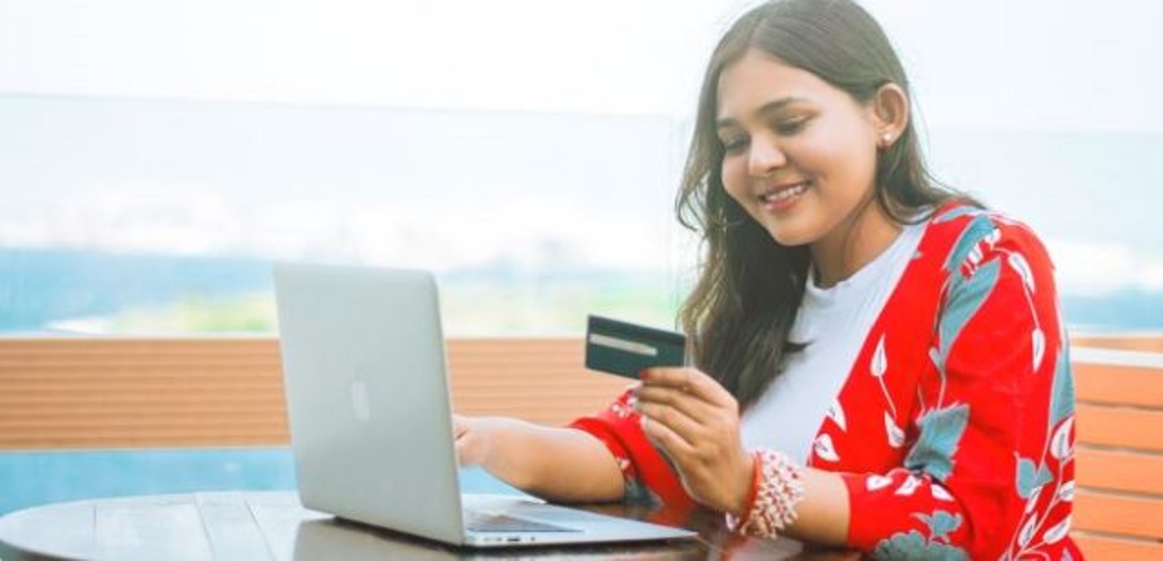 ބީއެމްއެލް ކާޑު ބޭނުންކޮށްގެން 20000 ރުފިޔާ ލިބޭ ޕްރޮމޯޝަނެއް ފަށައިފި