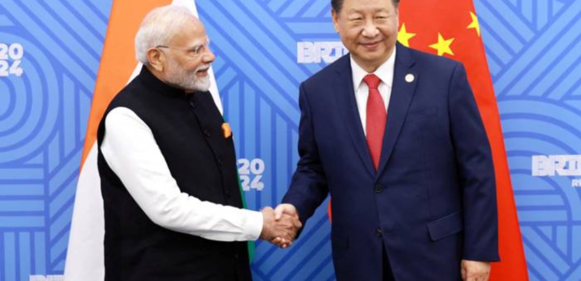 ފަސް އަހަރުގެ މެދުކެނޑުމަކަށްފަހު އިންޑިއާއިން ޗައިނާ ޓޫރިސްޓުންނަށް ވިސާ ދޫކުރަނީ