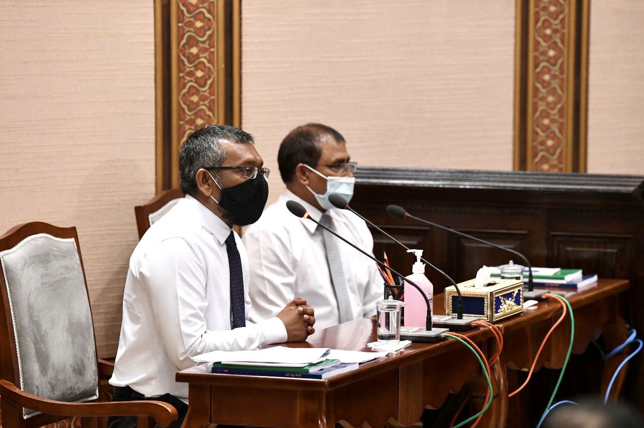 އިކޮންމިކް މިނިސްޓަރު ފައްޔާޒު އިސްމާއިލް މަޖިލީހުގައި ވާހަކަ ދައްކަވަނީ