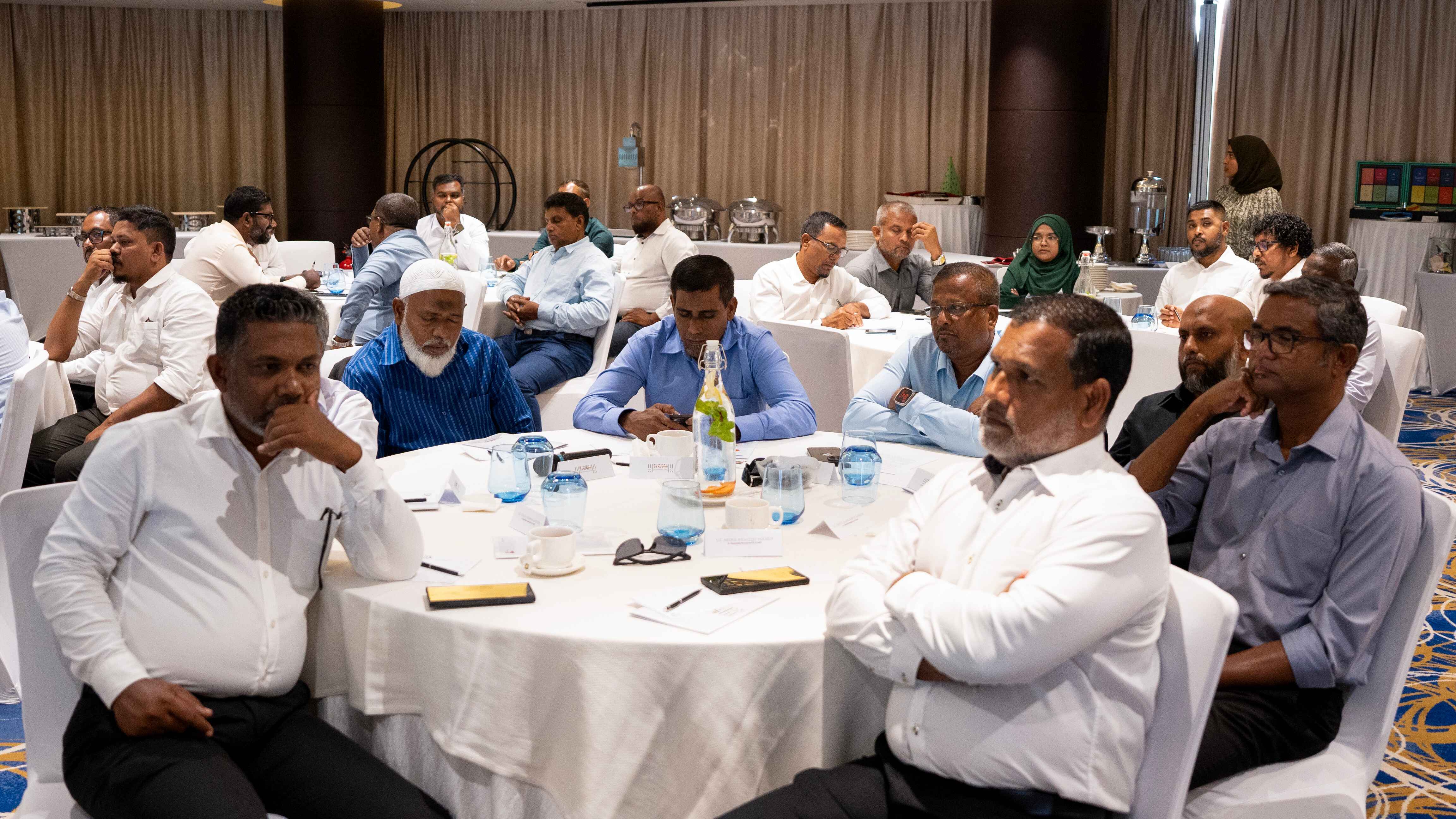 ފަނޑިޔާރުންގެ ޝަކުވާ: ކޯޓުތަކަށް ބޭނުންވާ މުވައްޒަފުންނާއި ޢިމާރާތްތަކާއި ވަސީލަތްތައް ނުލިބޭ