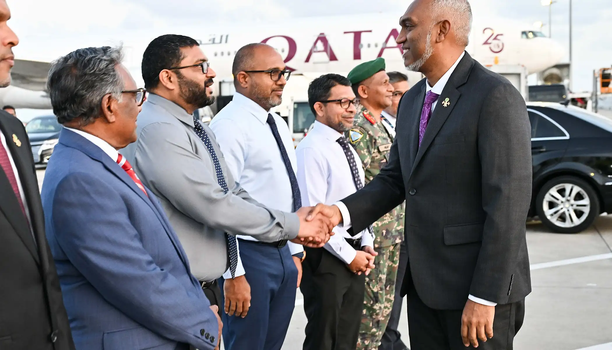 ރައީސް މުޢިއްޒު ރަސްމީ ދަތުރުފުޅެއްގައި އިނގިރޭސިވިލާތަށް ފުރާވަޑައިގެންފި