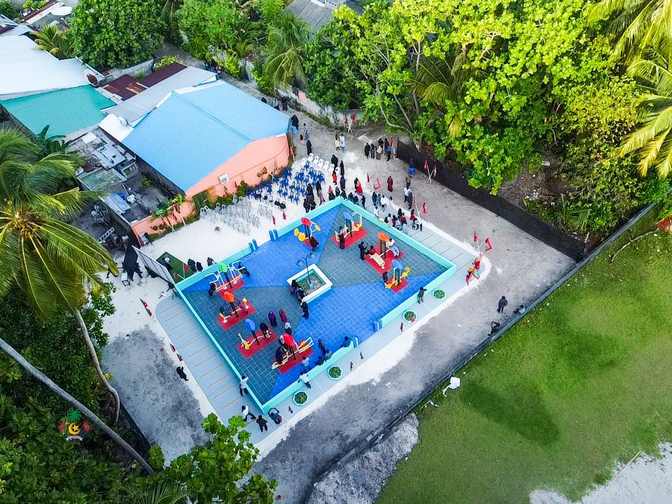 މީހުން ދިރިއުޅޭ ހުރިހާ ރަށެއްގައި އައުޓްޑޯ ޖިމް ޤާއިމުކުރަން ނިންމައިފި