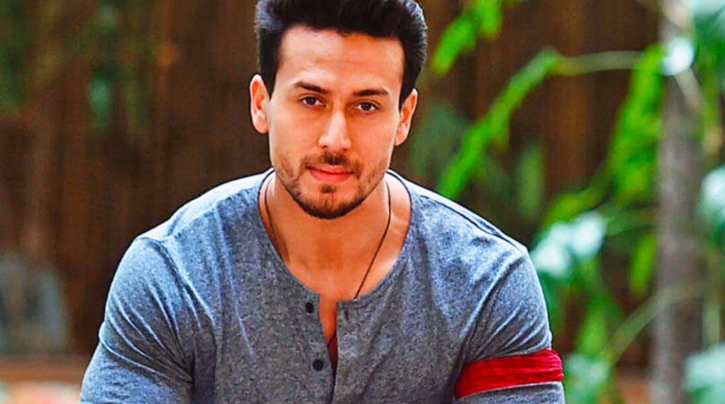 ޓައިގާ ޝްރޮފް މިއުޒިކަލް ފިލްމަކަށް ސޮއިކޮށްފި