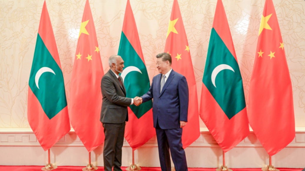 ޗައިނާ ދަތުރުފުޅު ނިންމަވާލެއްވުމަށްފަހު ރައީސް މާލެ ވަޑައިގެންފި