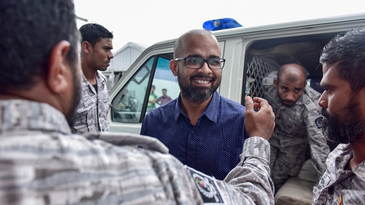 އާރަށުގެ މައްސަލަ: ރައީސް ޔާމީނަށް 1 މިލިއަން ޑޮލަރުދިންކަމަށް ޔޫސުފް ނައީމް ވިދާޅުވި- ޒިޔަތު