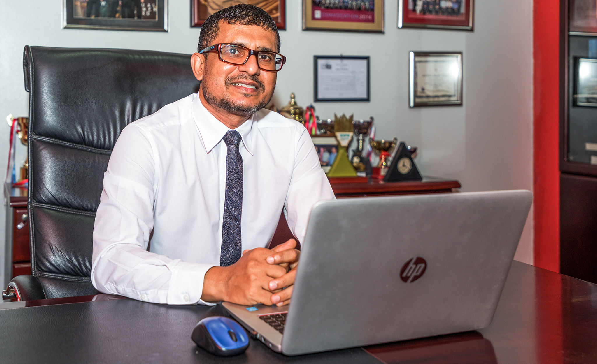 ރައްޔިތުން ތިބީ އައްޑޫ ސިޓީގައި ބްރިޖު އަޅަން ބަޖެޓްގައި ހިމަނާތޯ ބަލަން: ޝަރީފް