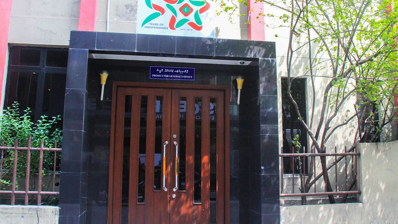 އައްޑޫން ހައްޔަރުކުރި މީހުން ދޫކޮށްލި މައްސަލަ އިސްތިޢުނާފް ކުރަނީ