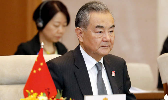 ޗައިނާއިން ފިލިޕީންސަށް ވަރުގަދަ އިންޒާރެއް