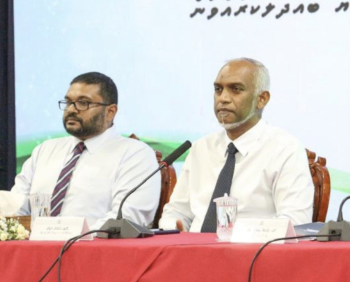 ވަތަނީ ހިދުމަތަކީ ނަމޫނާ ހަރަކާތެއްގެ ގޮތުގައި ތަރައްގީކޮށްދޭން ރައީސް އެދިވަޑައިގެންފި